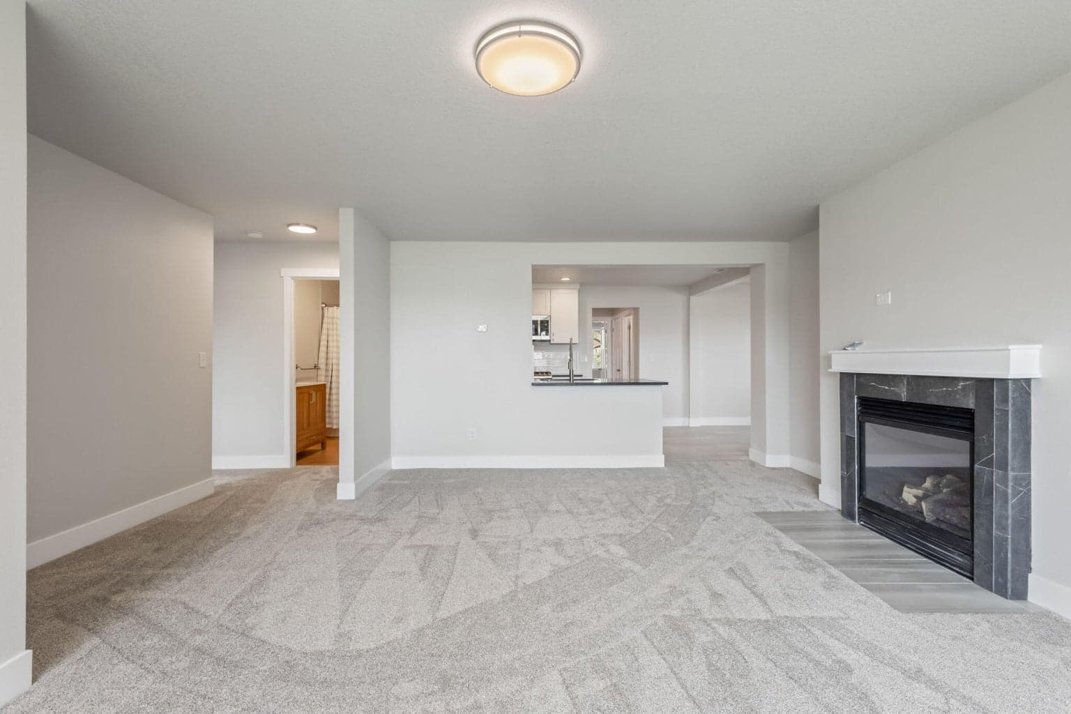 Photo of 845 SW Rimrock Road 11 of 50