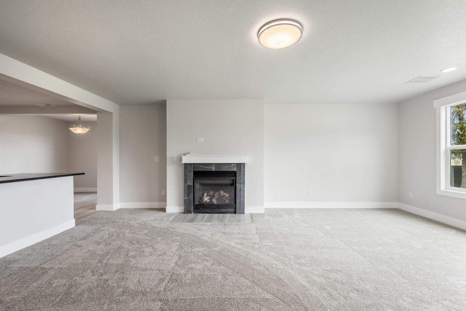 Photo of 845 SW Rimrock Road 12 of 50