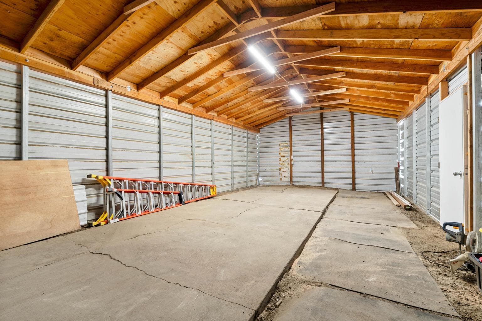 Photo of 52657 Skidgel Road 26 of 36