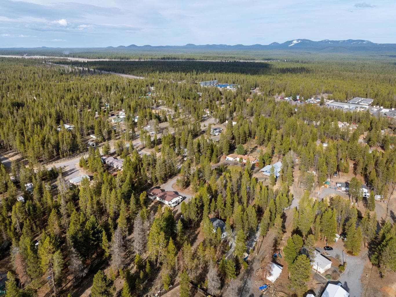 Photo of 52657 Skidgel Road 35 of 36