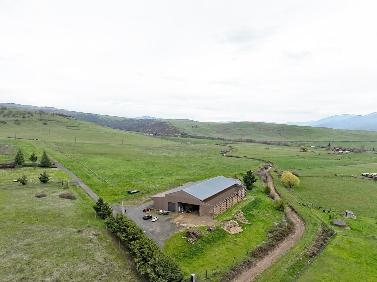 Photo of 1620 Butler Creek 4 of 53