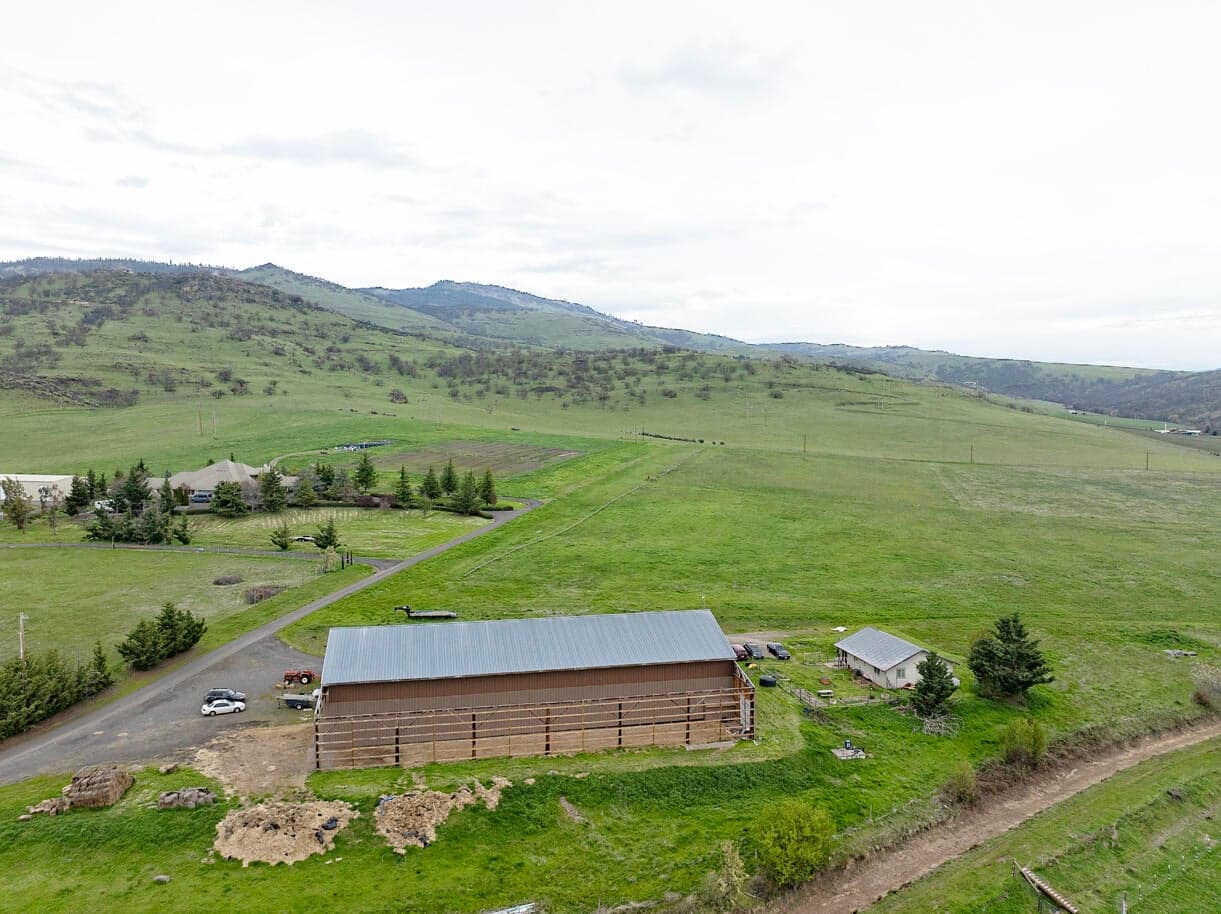 Photo of 1620 Butler Creek 5 of 53
