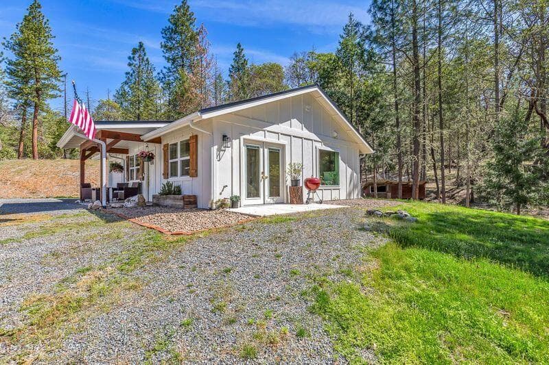 Photo of 7537 Sterling Creek 4 of 30