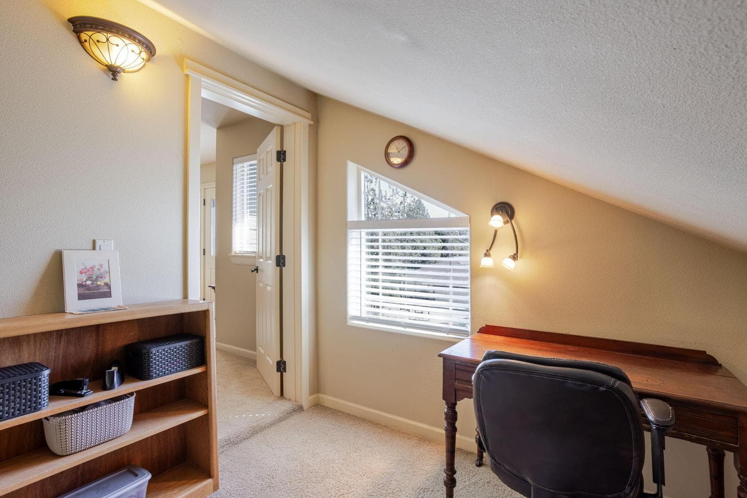 Photo of 1217 SW Tanner Court 30 of 44