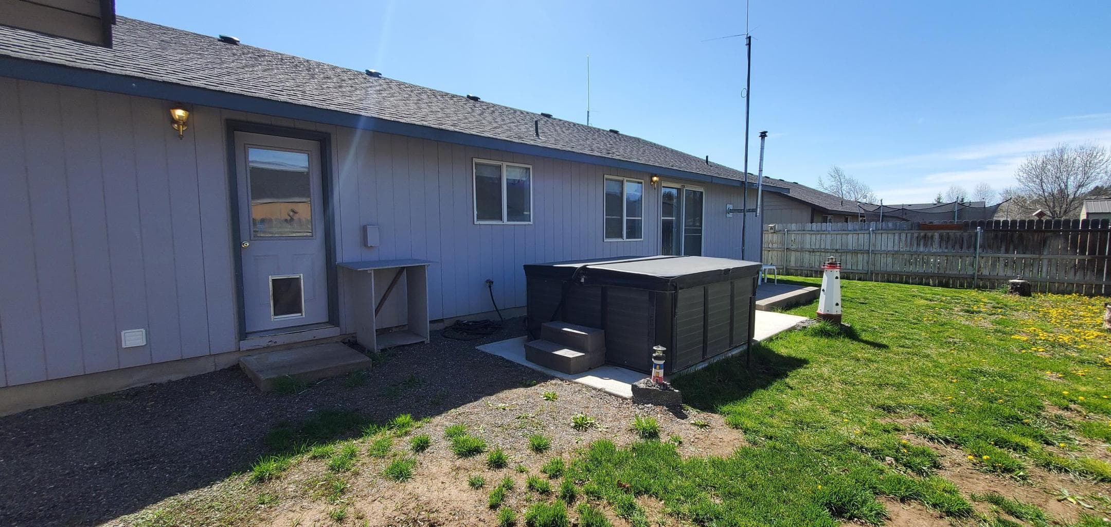 Photo of 1077 NE Mahogany Street 23 of 25