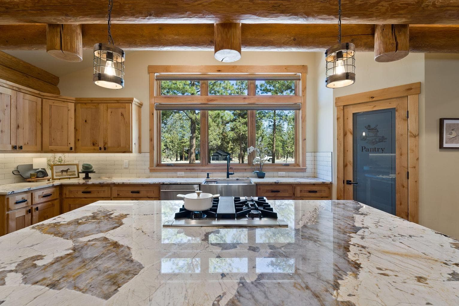 Ample room to entertain, prepare gourmet meals, and roll out your holiday pie crusts!