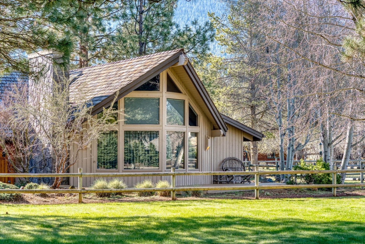 26247 Metolius Meadows, Camp Sherman, 97730