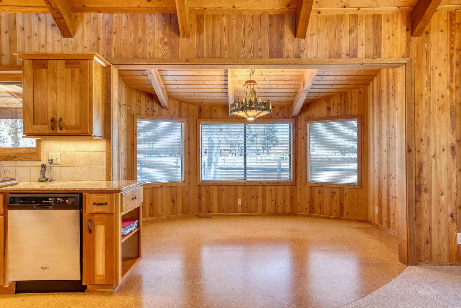 Dining with an outside view.
