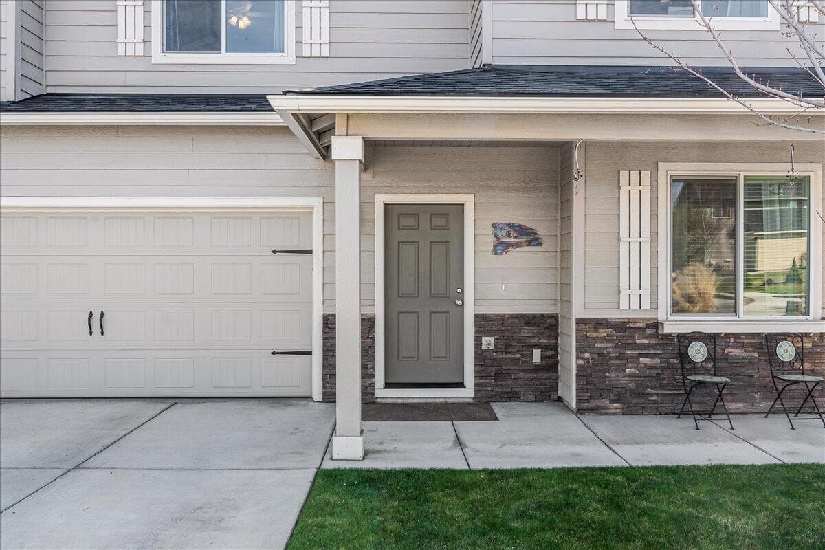 Photo of 1830 36th 4 of 25