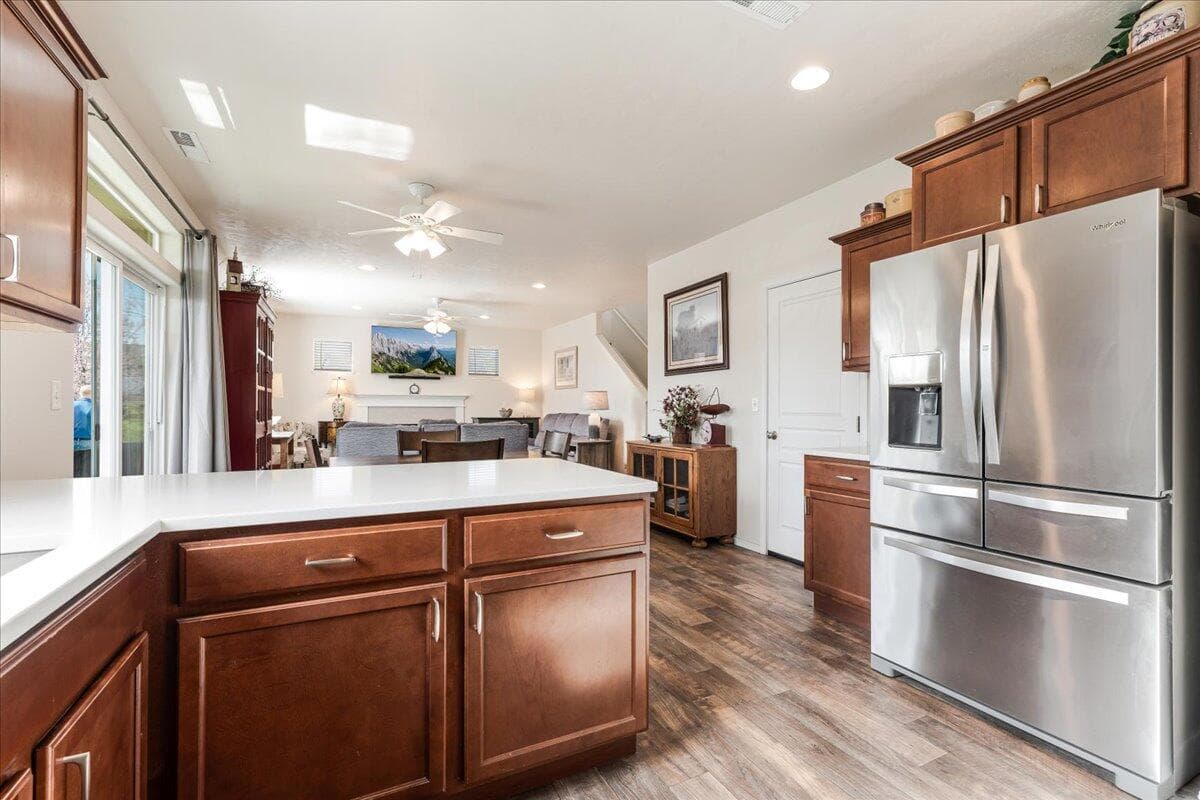 Photo of 1830 SW 36th Way 12 of 25