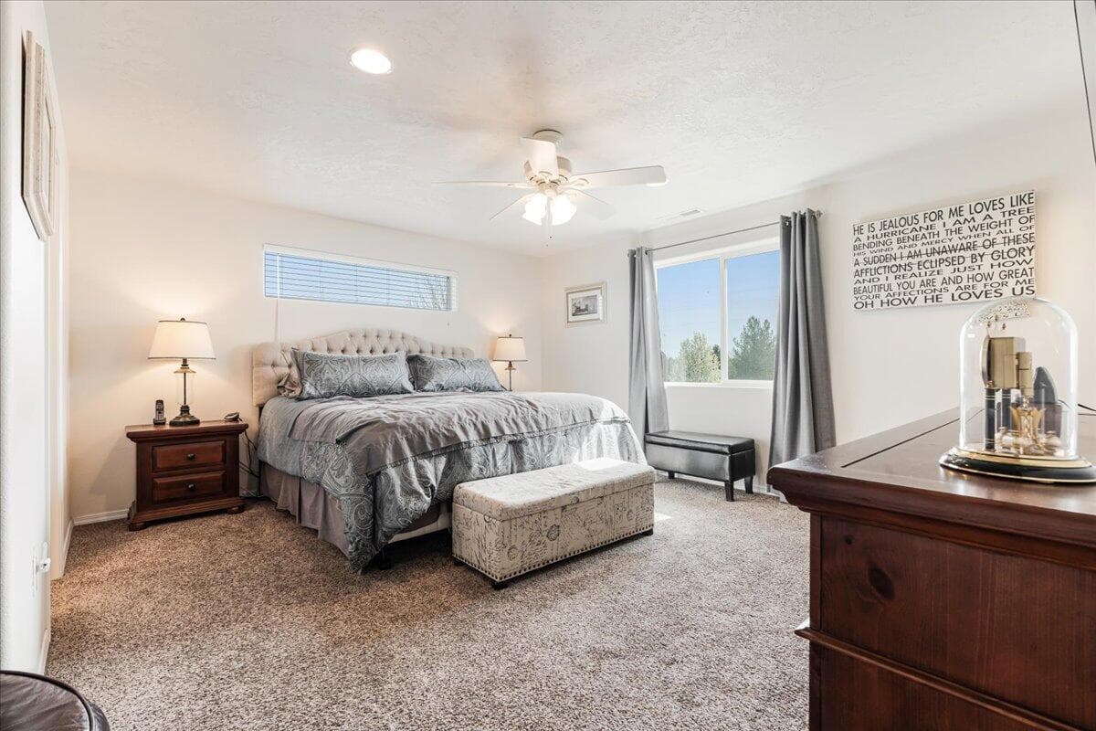 Photo of 1830 SW 36th Way 16 of 25