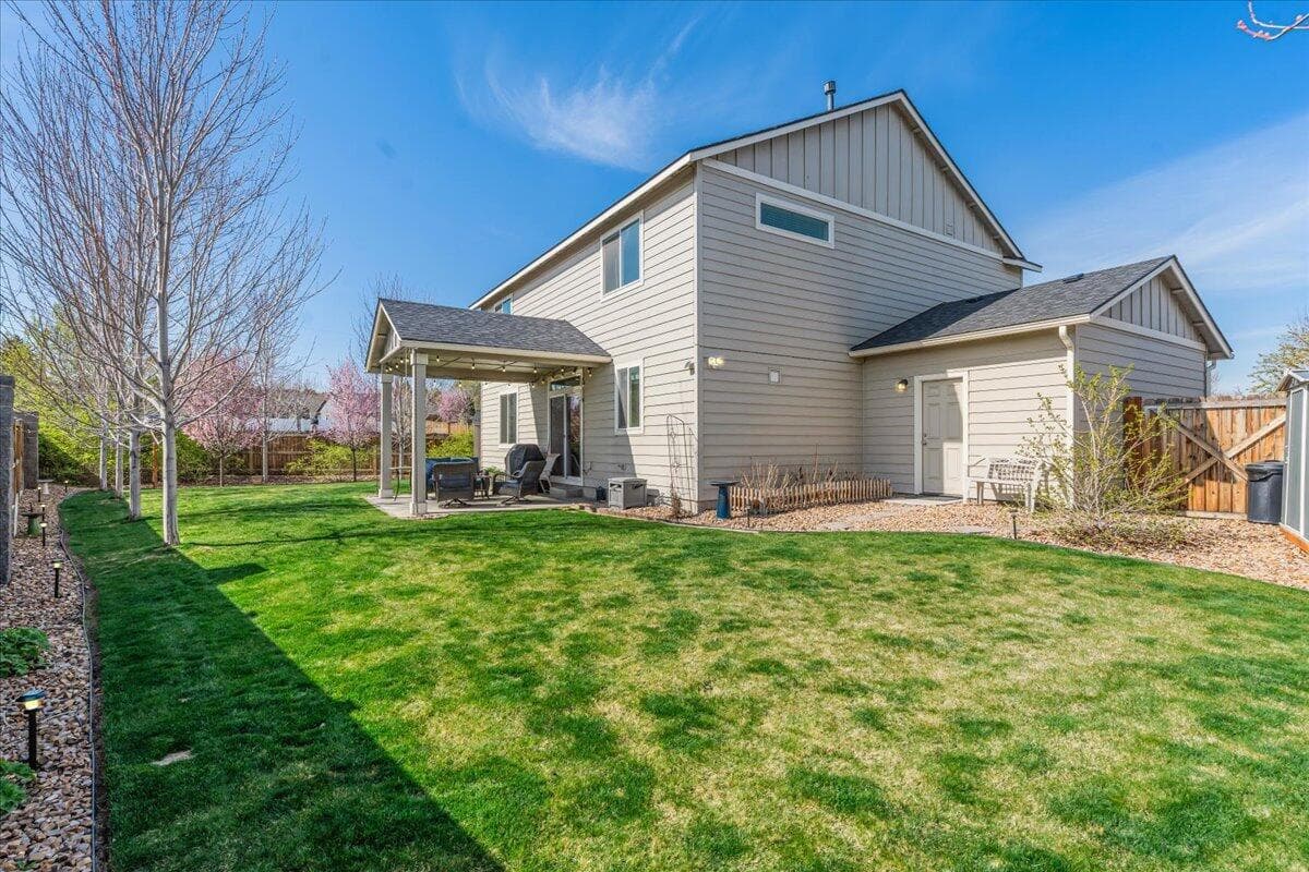 Photo of 1830 SW 36th Way 24 of 25