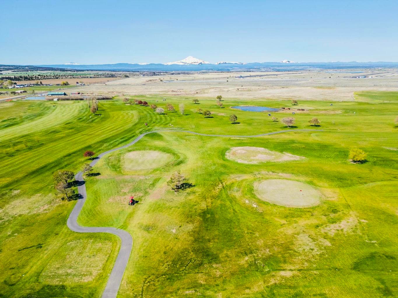 Photo of 1256 NW Golf Course Drive 8 of 48