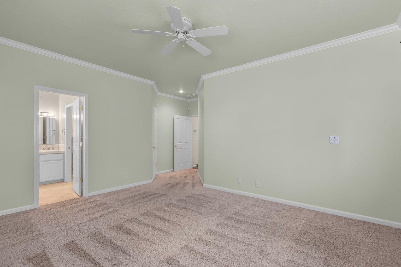 Photo of 4415 SW Ben Hogan Drive 15 of 28