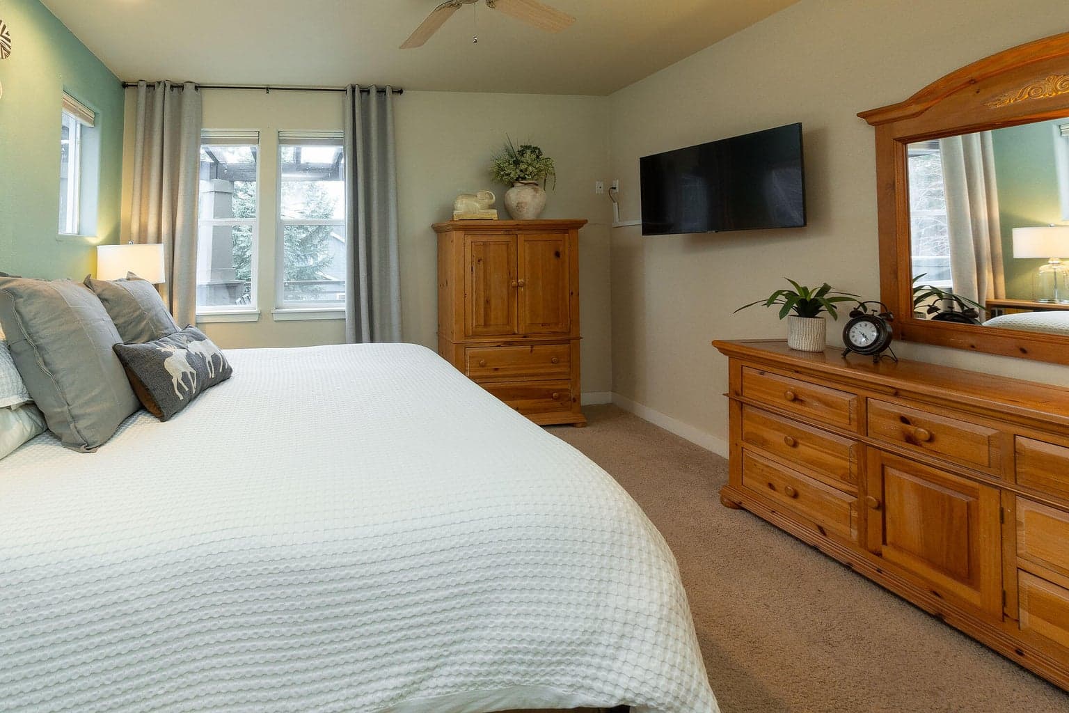Main floor master suite