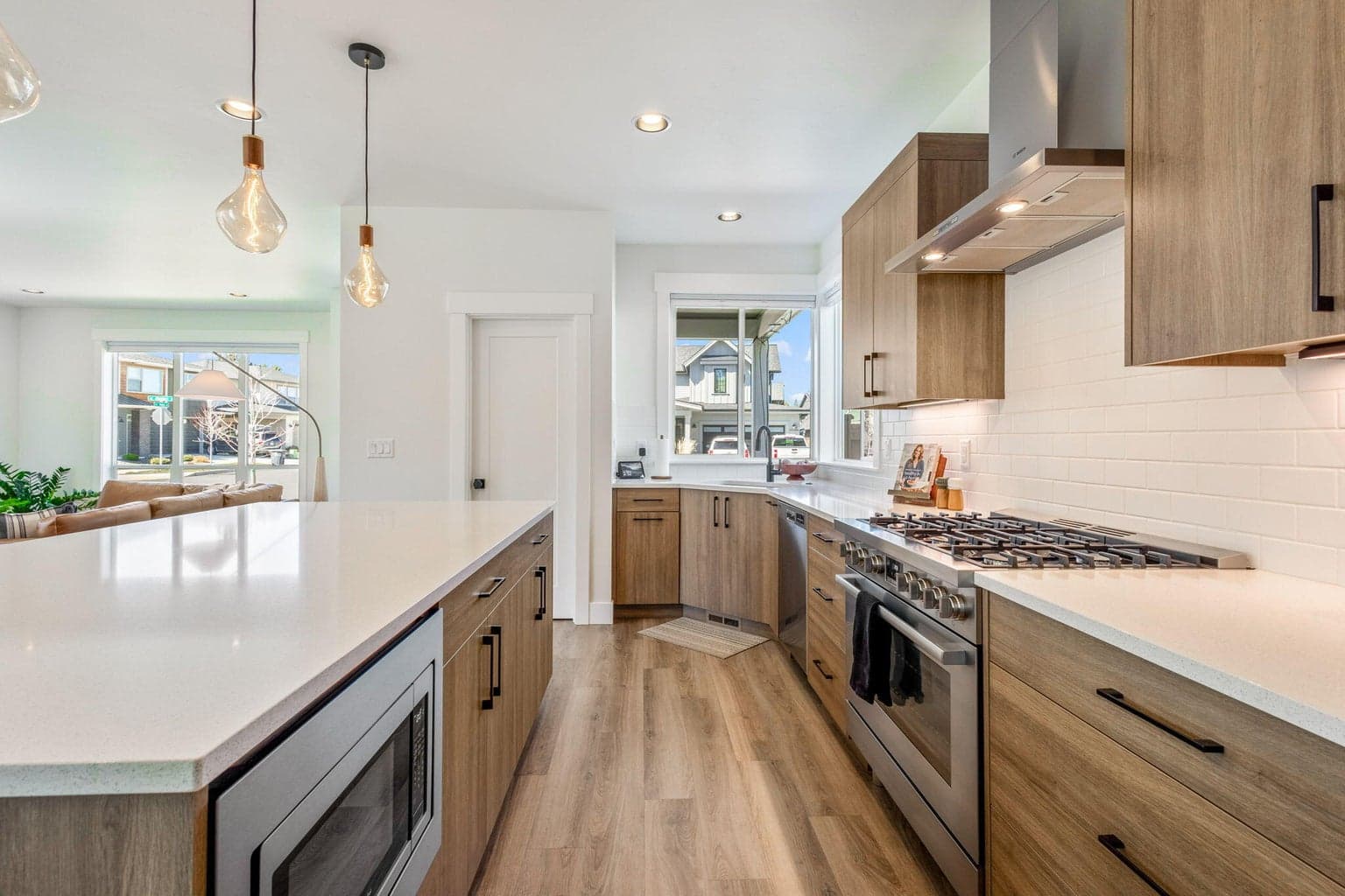Photo of 20457 Aberdeen Drive 15 of 36