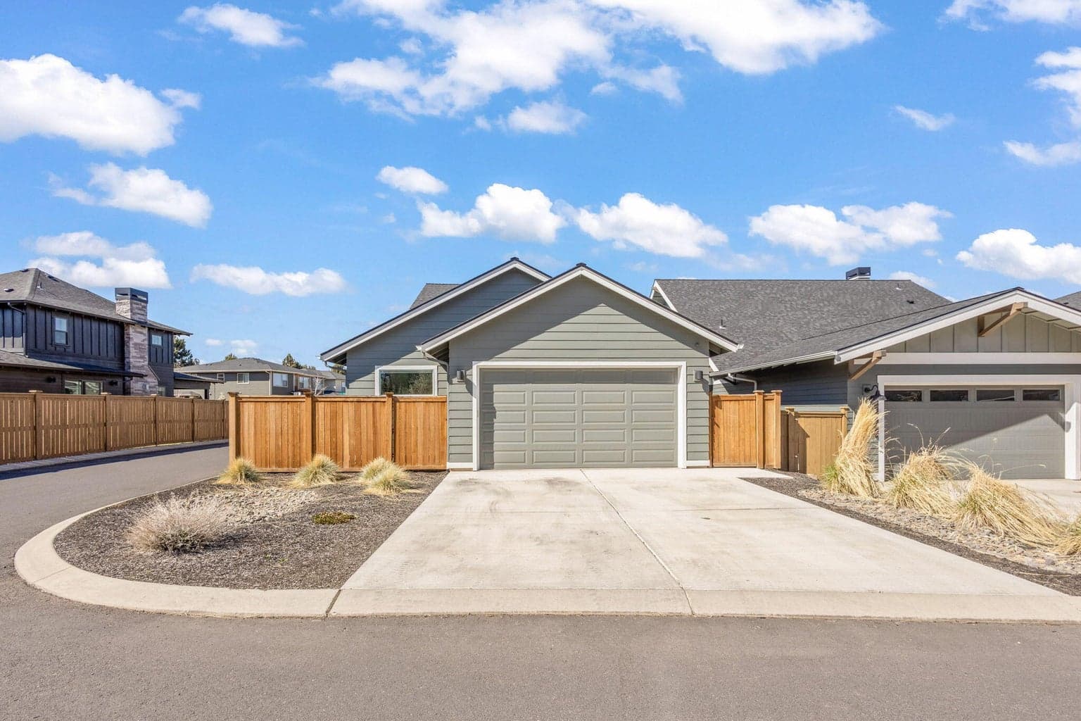 Photo of 20457 Aberdeen 5 of 36