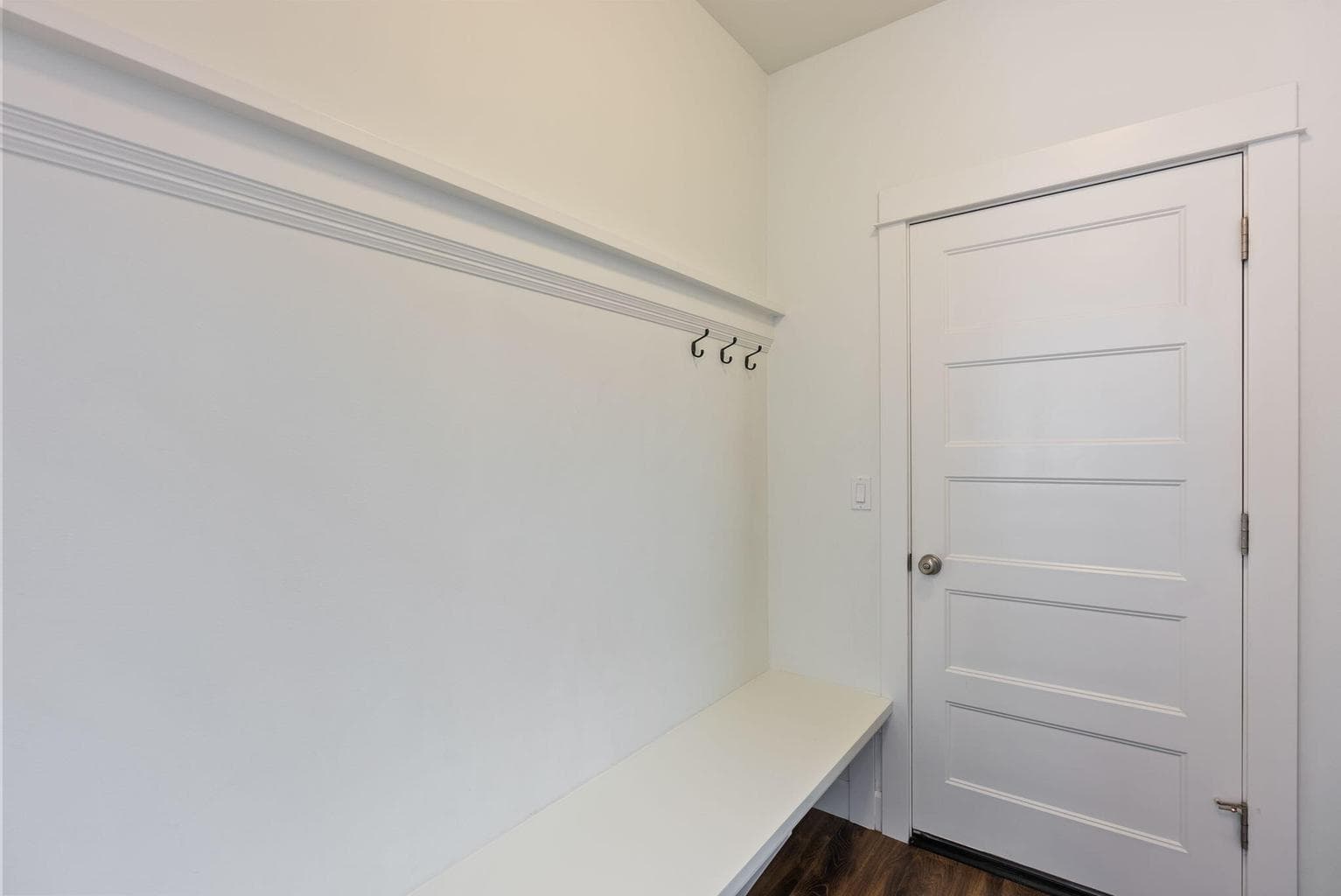 Photo of 691 NE Vail Lane 31 of 58