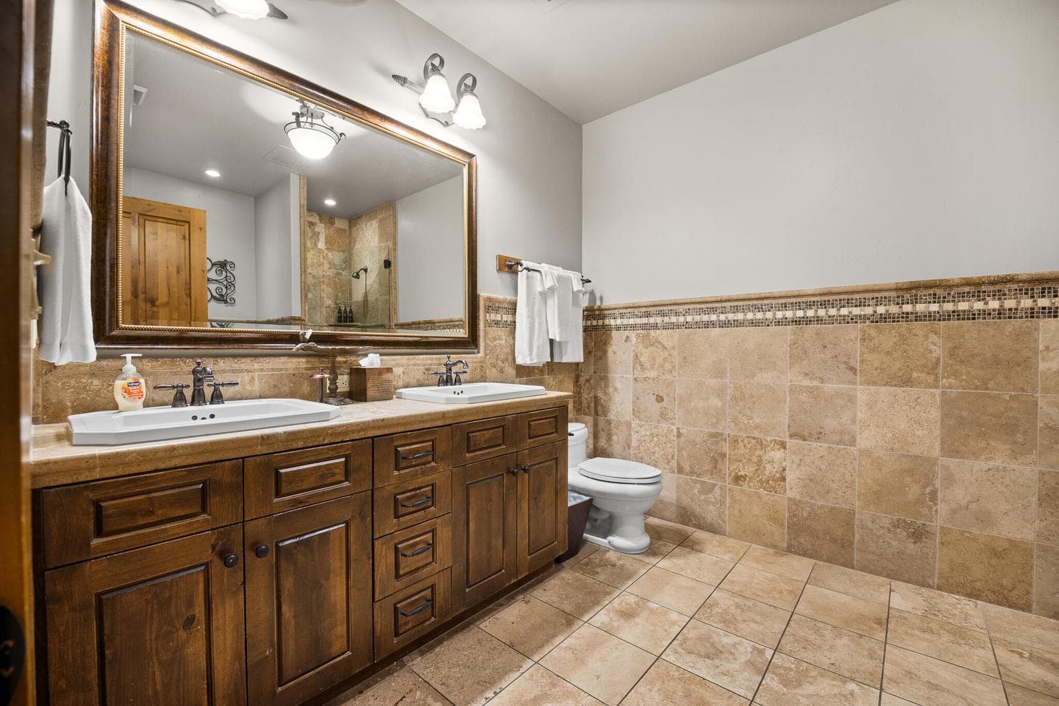 Photo of 23055 Nicklaus Drive 16 of 25