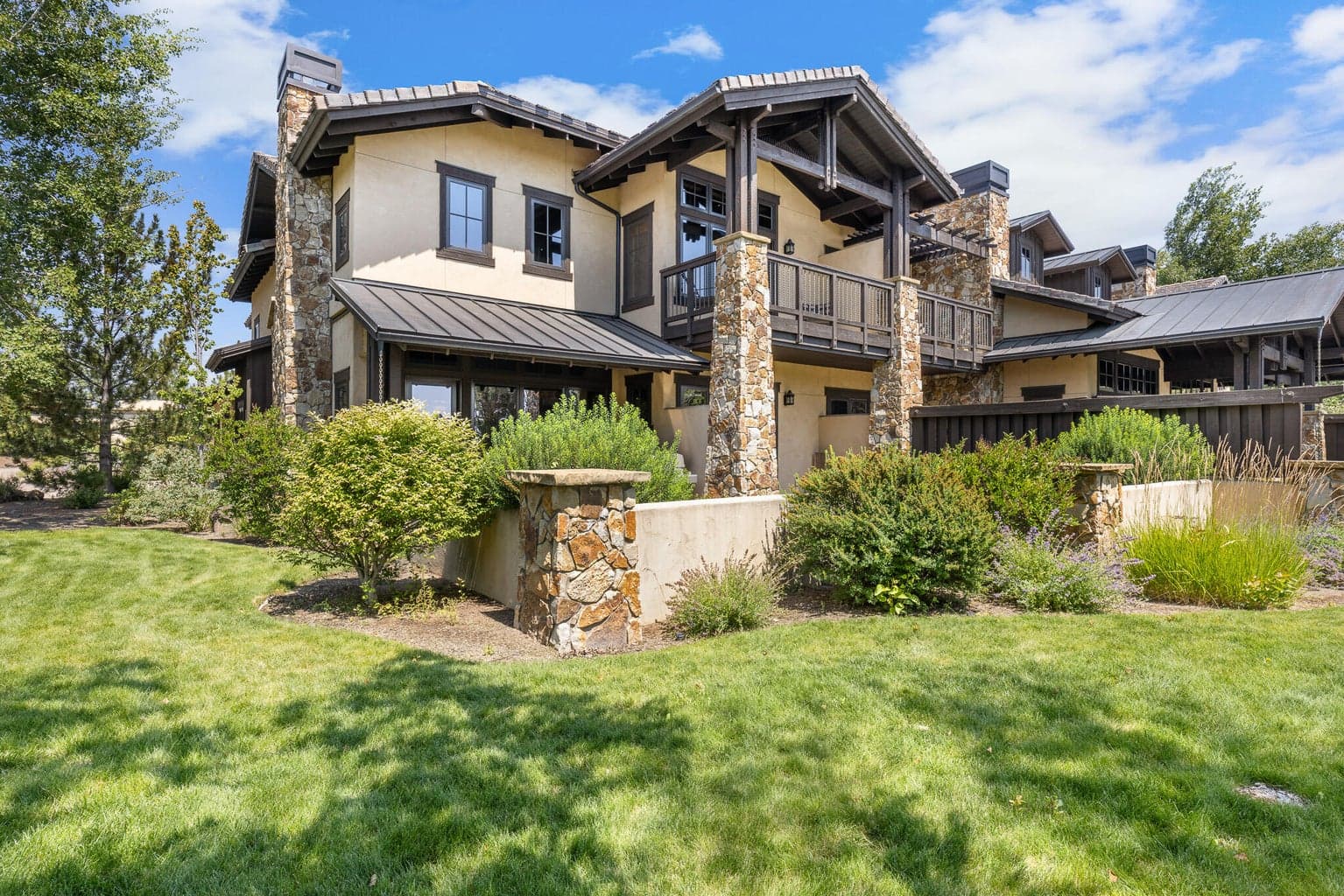 Photo of 23055 Nicklaus Drive 23 of 25