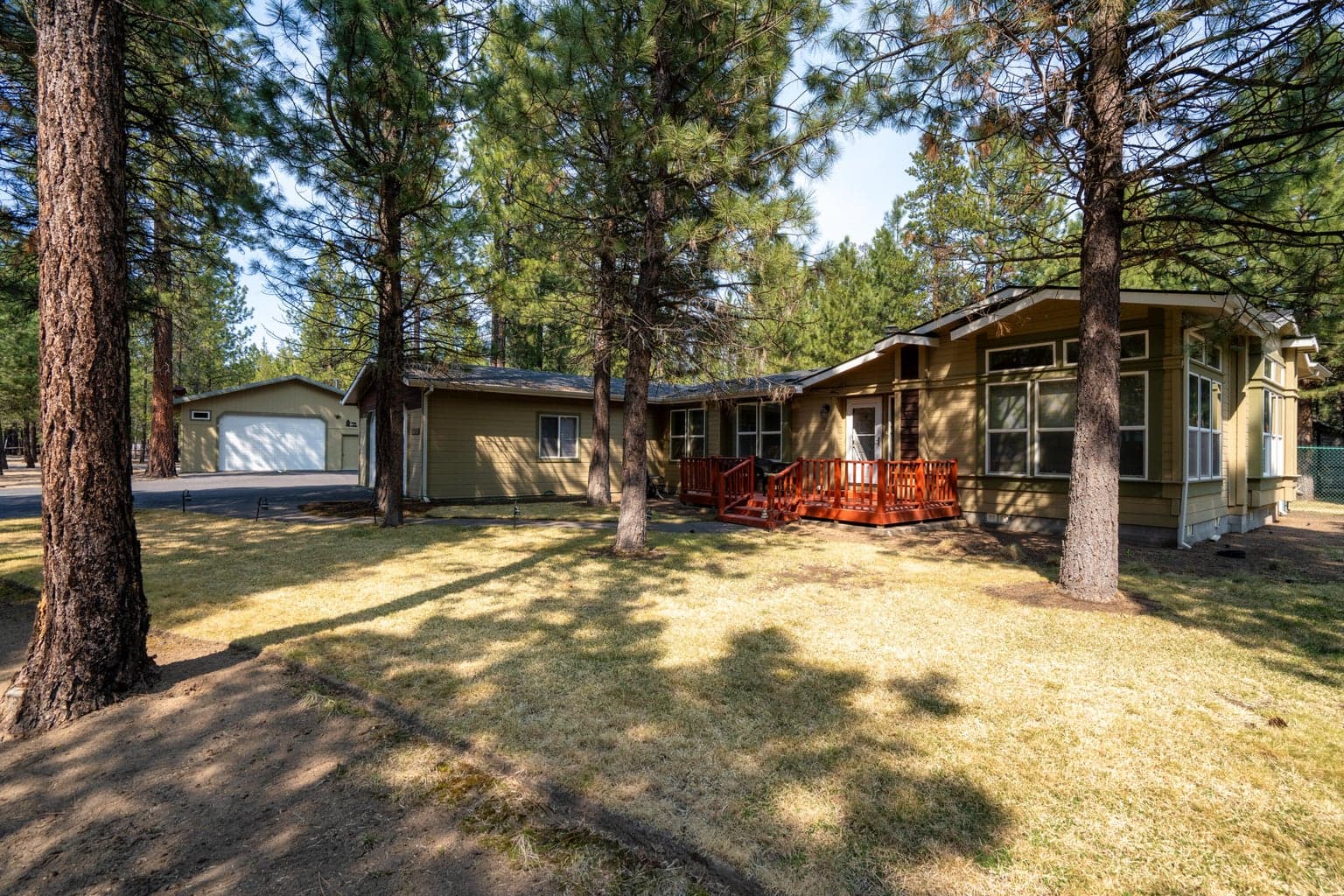 15175 Ponderosa