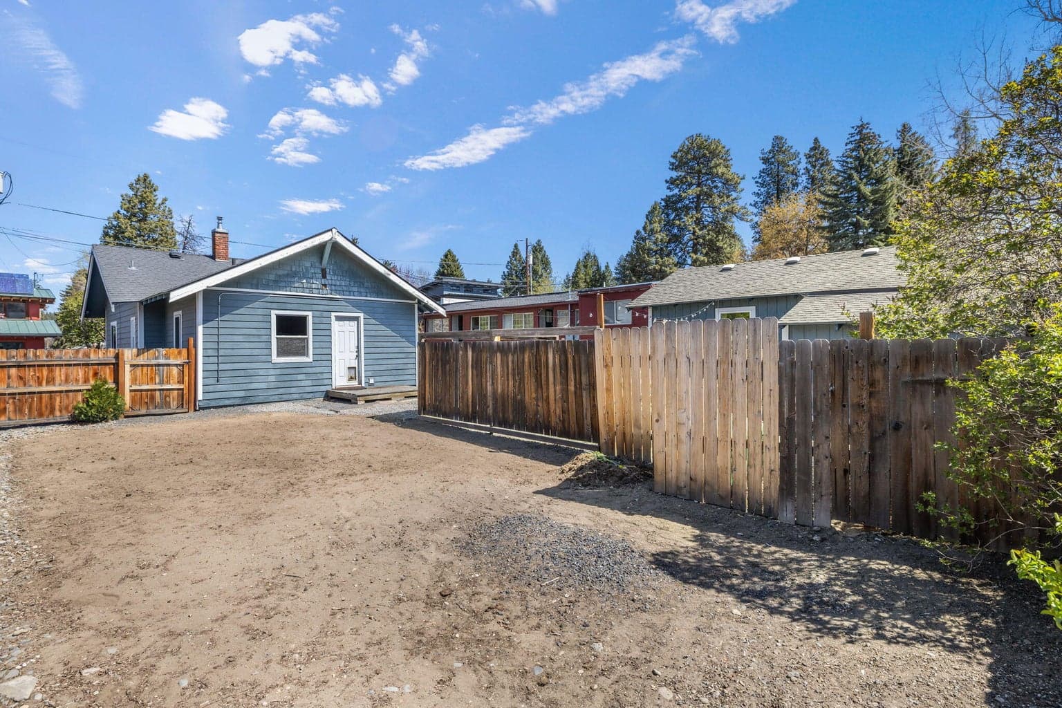 Photo of 25 NW Hood Place 29 of 38
