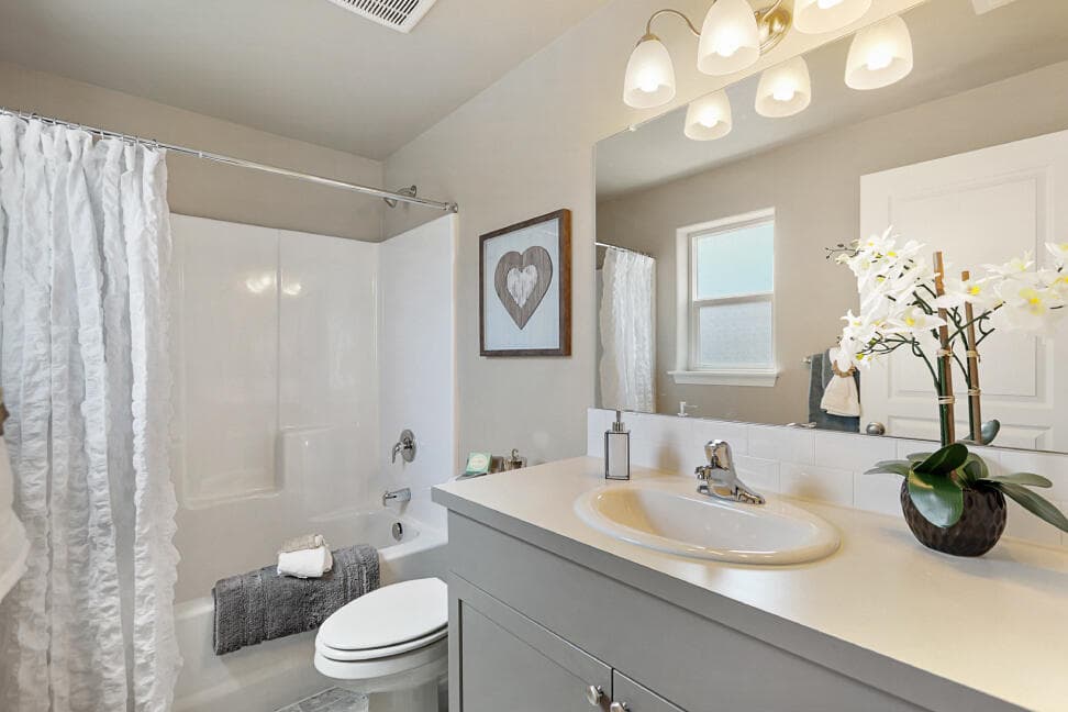 Photo of 3427 NW 8th Street 25 of 25