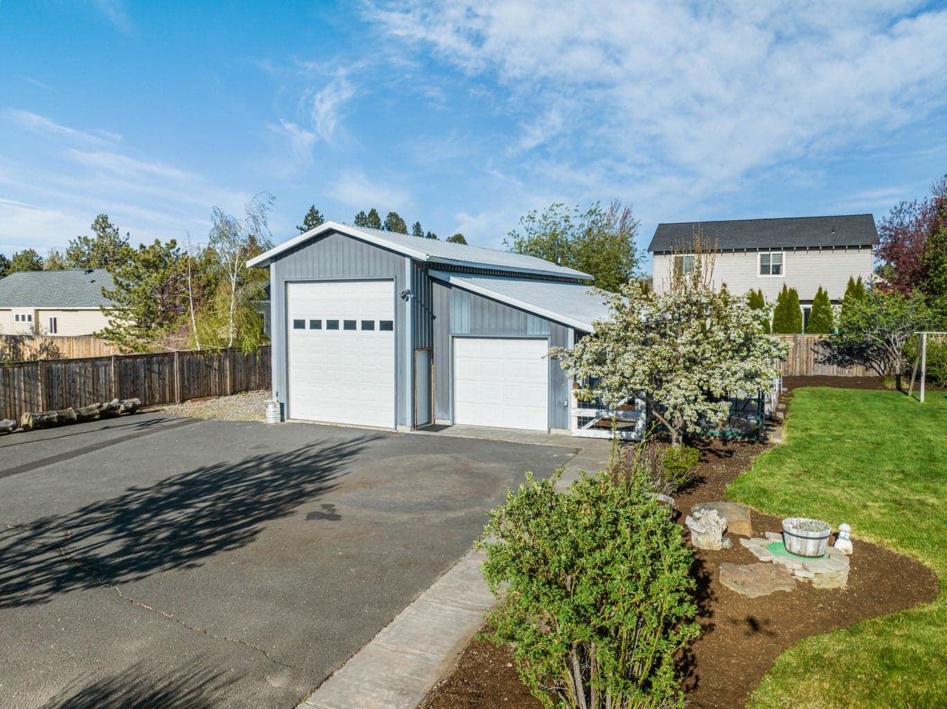 Photo of 61930 SE Pettigrew Road 44 of 49