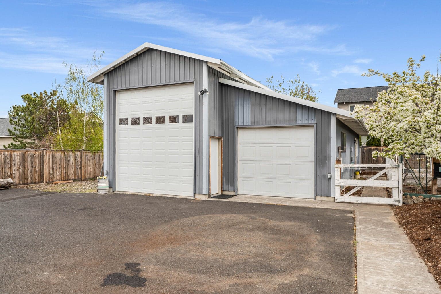 Photo of 61930 SE Pettigrew Road 48 of 49