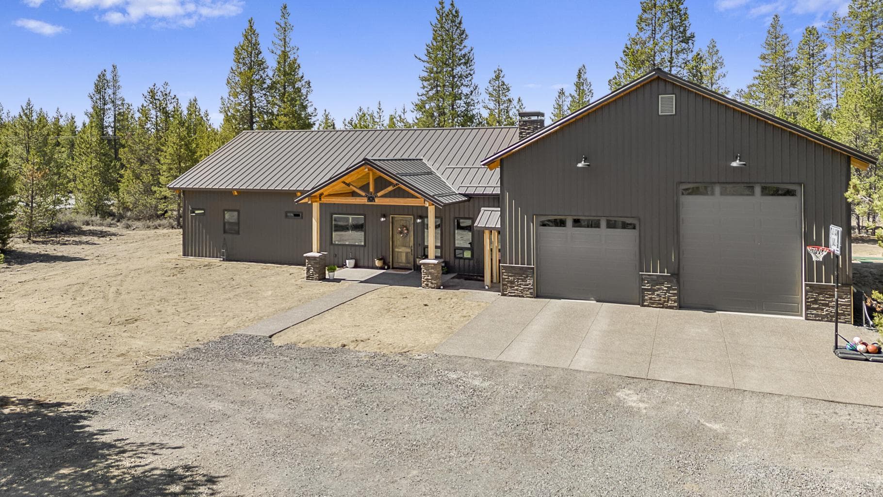 15475 Pinetree