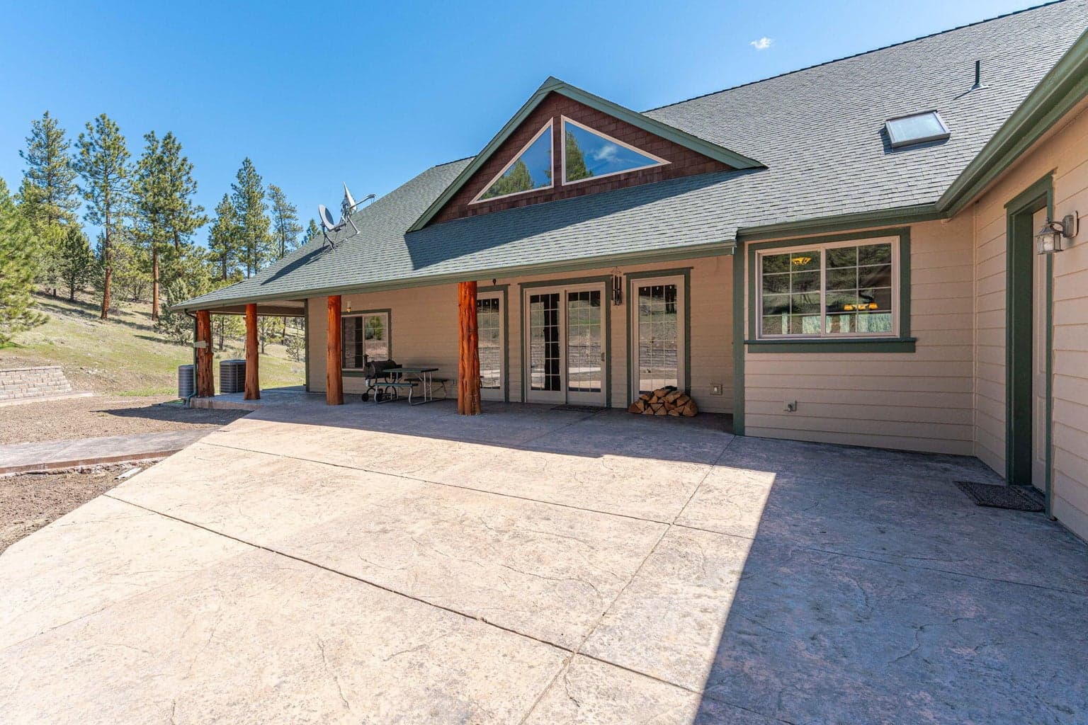 Photo of 8101 Mill Creek 5 of 112