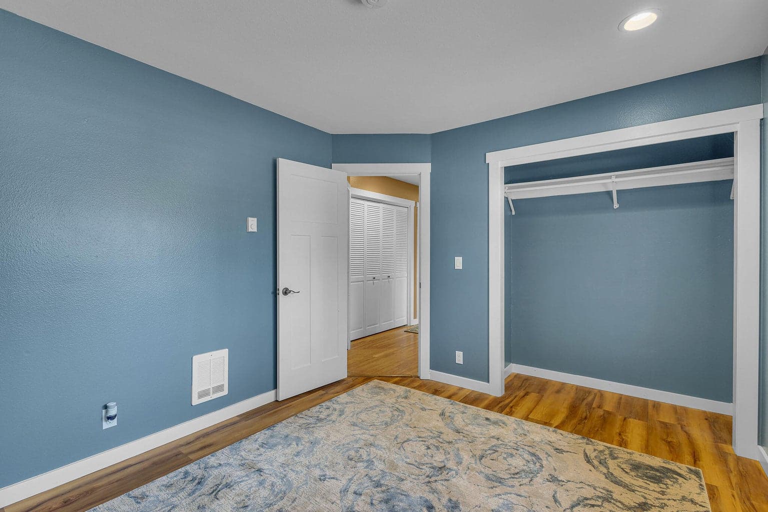 Photo of 55371 Gross Drive 25 of 47