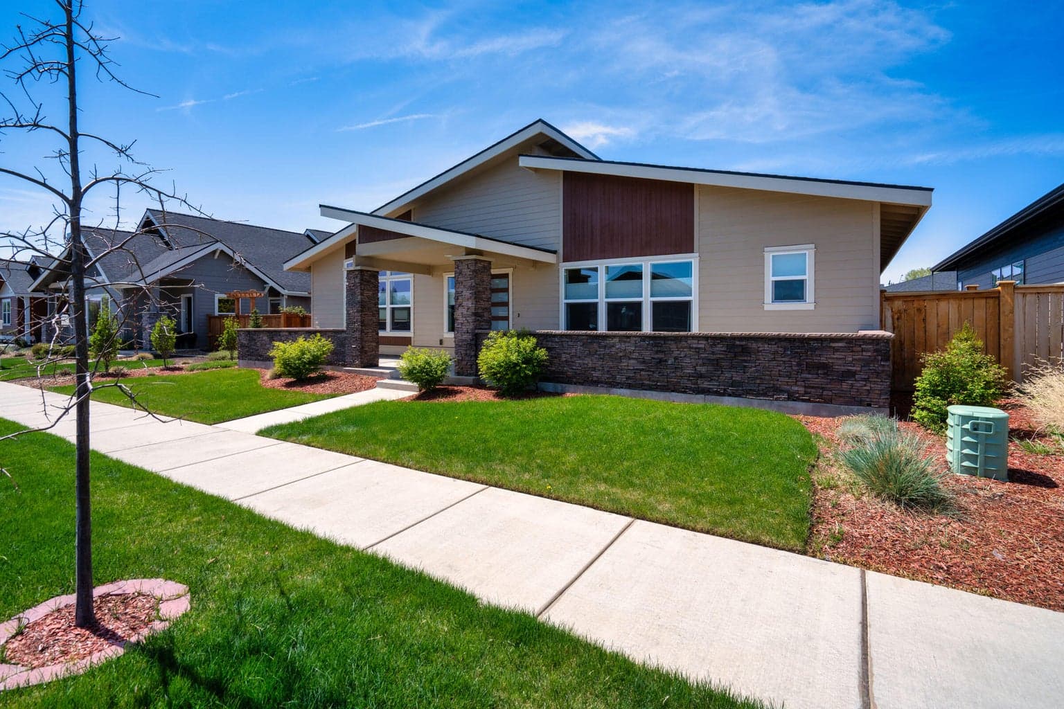 Photo of 715 13th 4 of 76