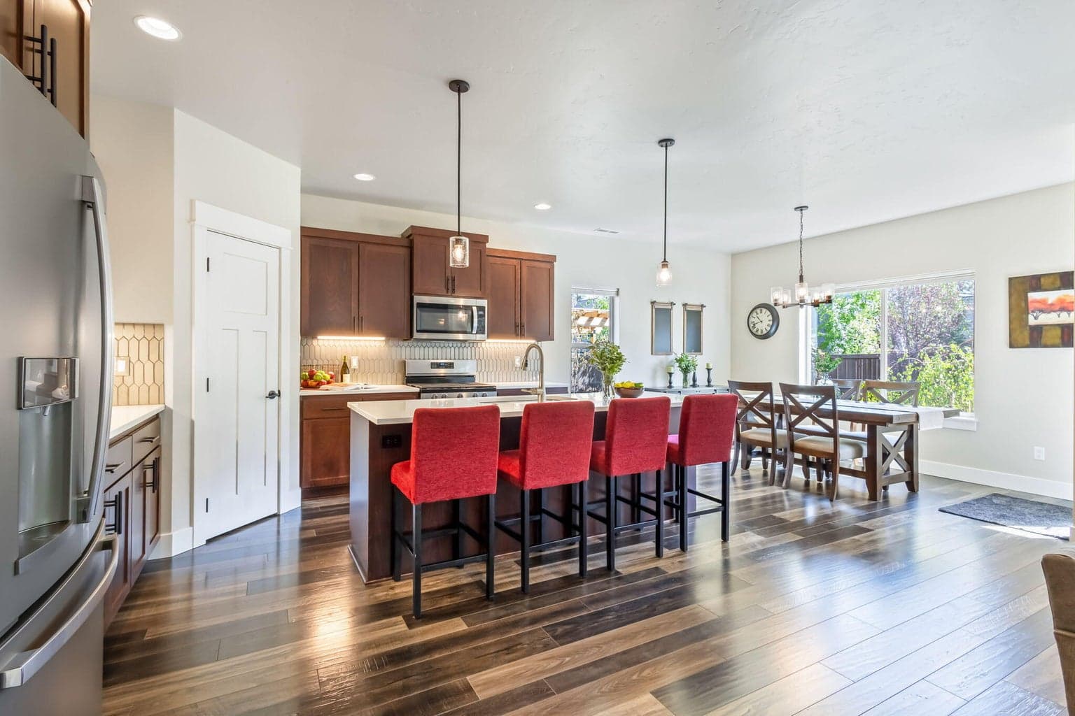 Photo of 63322 NW Thoroughbred Place 10 of 45