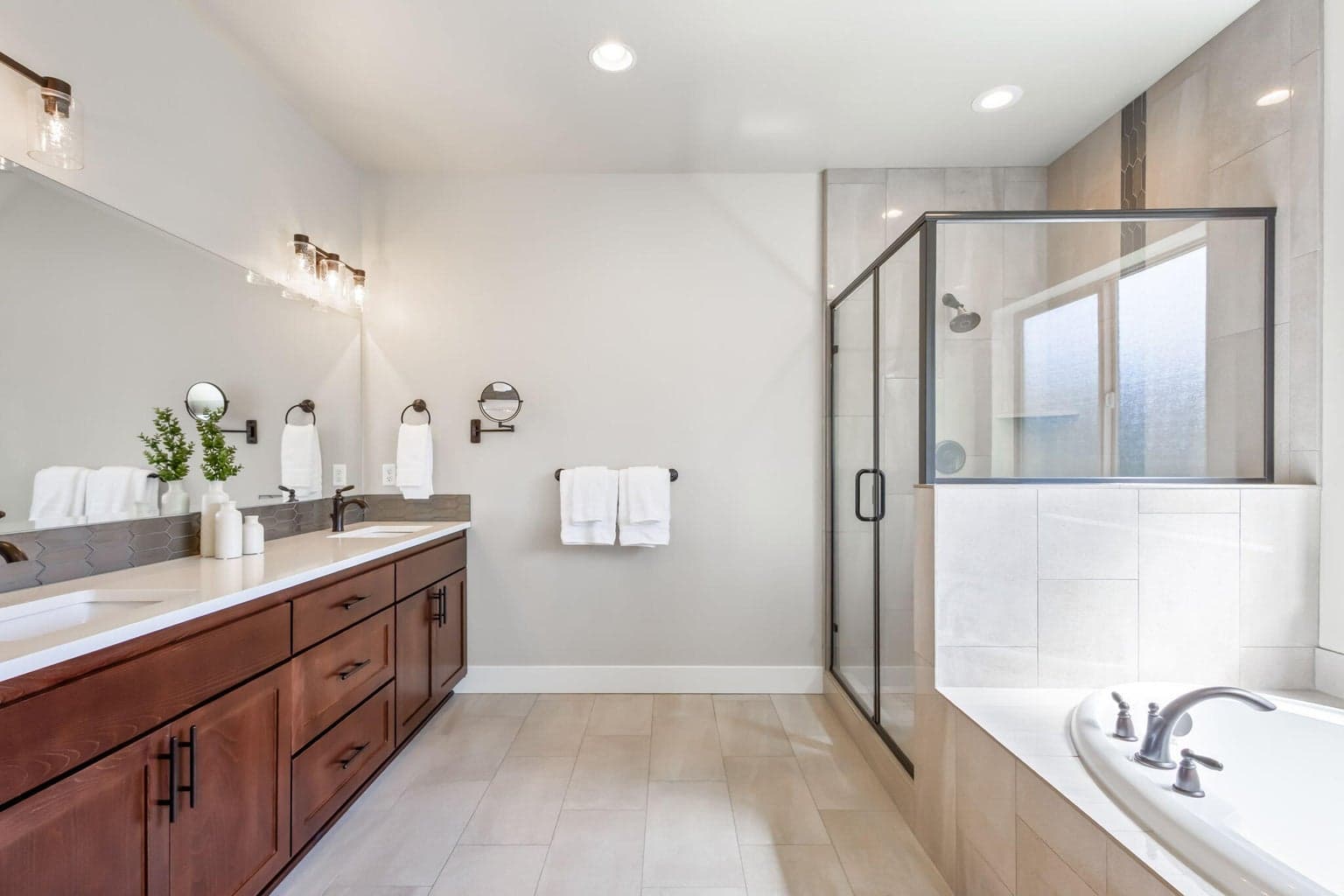 Photo of 63322 NW Thoroughbred Place 23 of 45