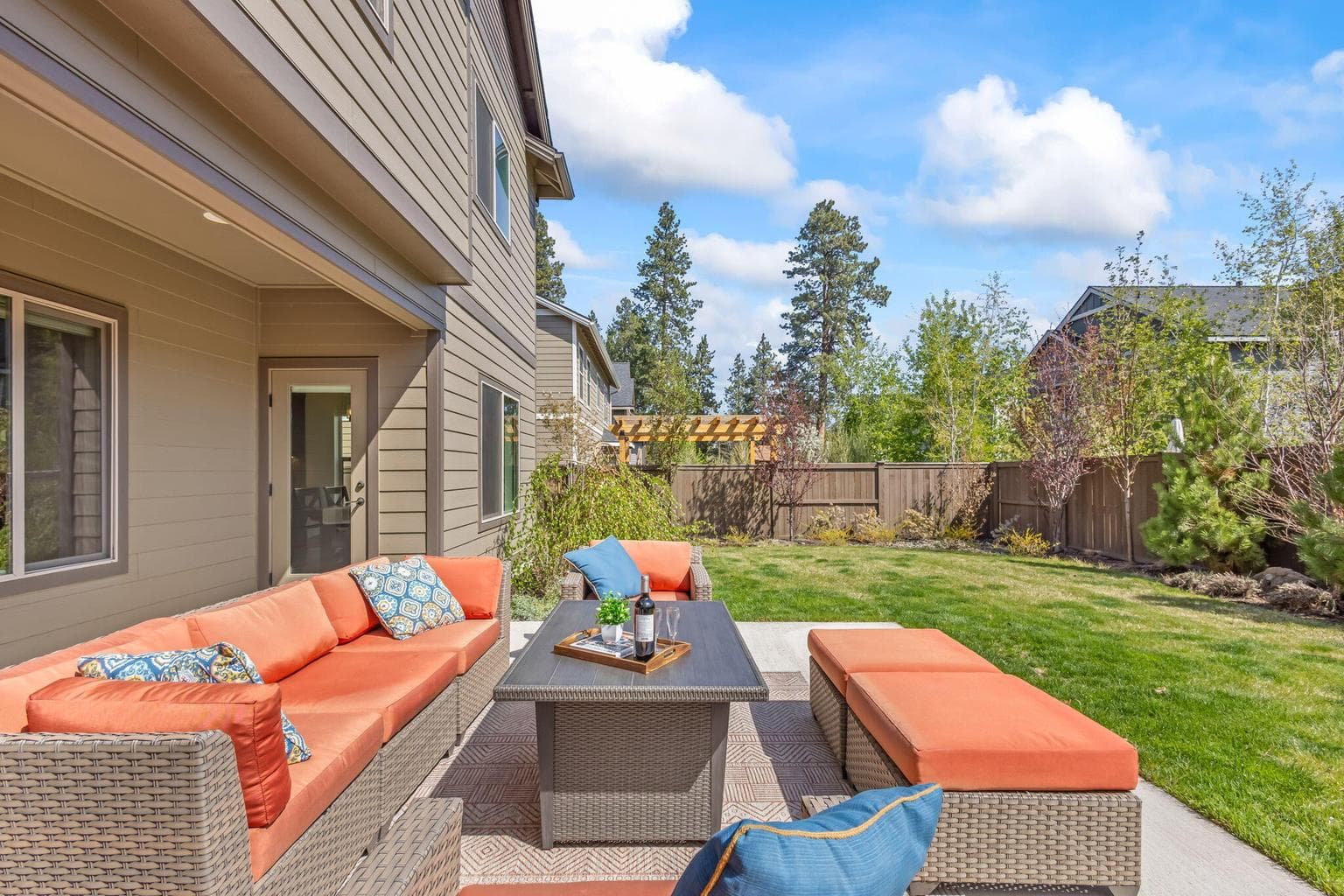 Photo of 63322 NW Thoroughbred Place 37 of 45