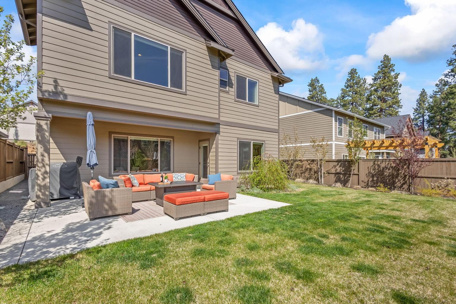 Photo of 63322 NW Thoroughbred Place 38 of 45