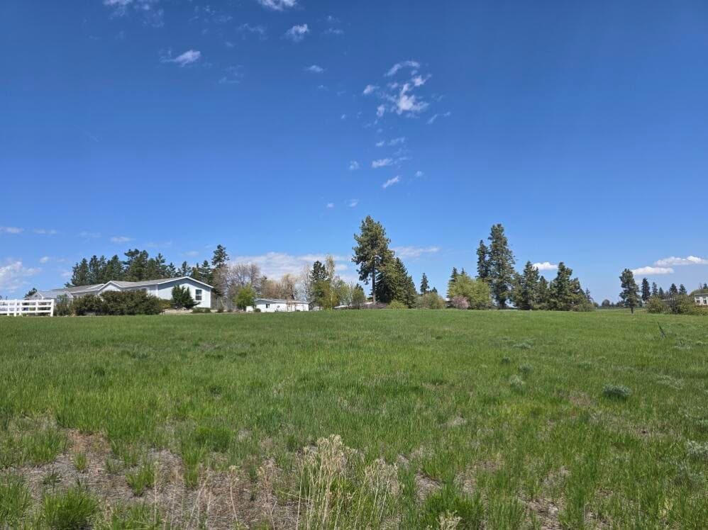Photo of 0 Ranchwood 2 of 14