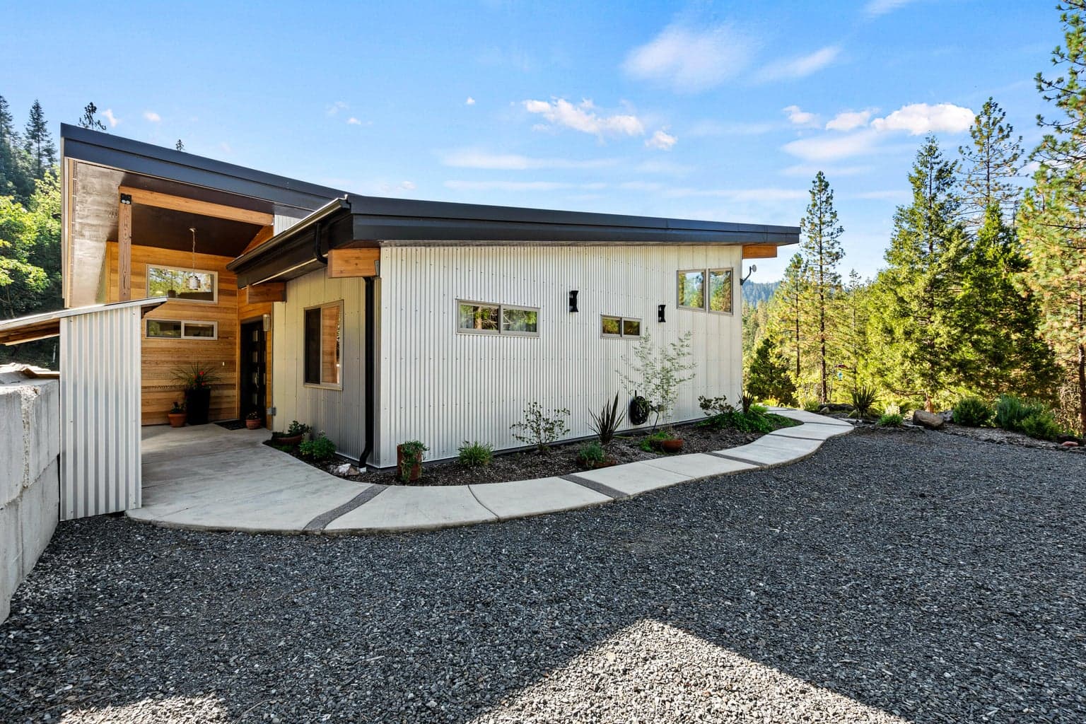 Photo of 24100 Evans Creek 3 of 122