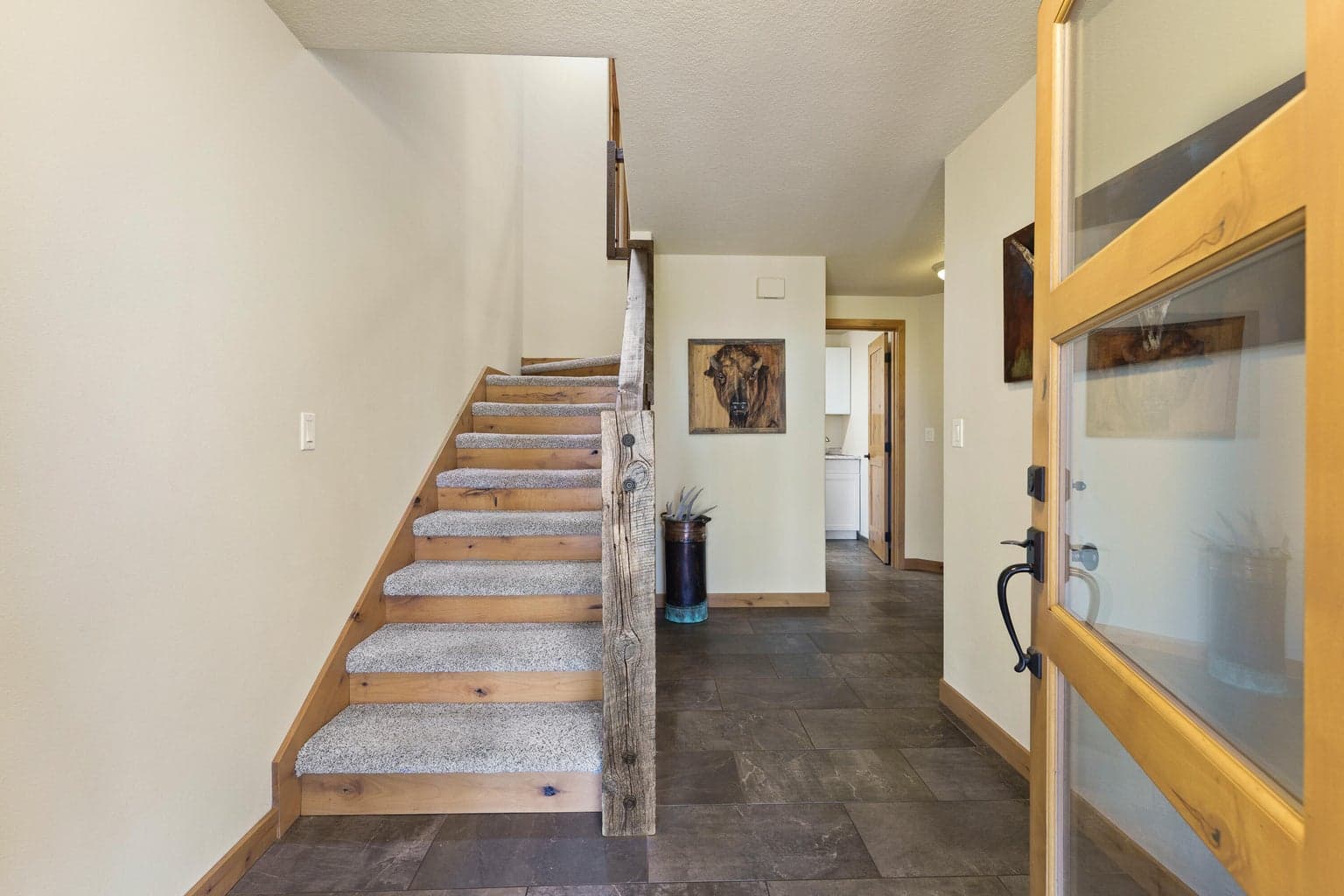Entryway (main level)