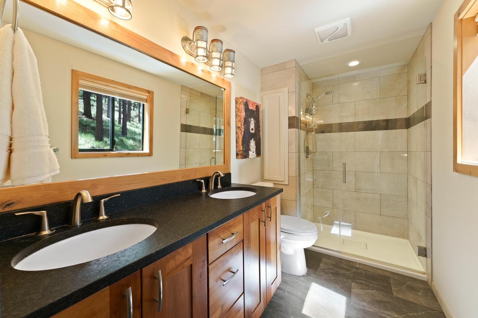Primary bathroom (main level)