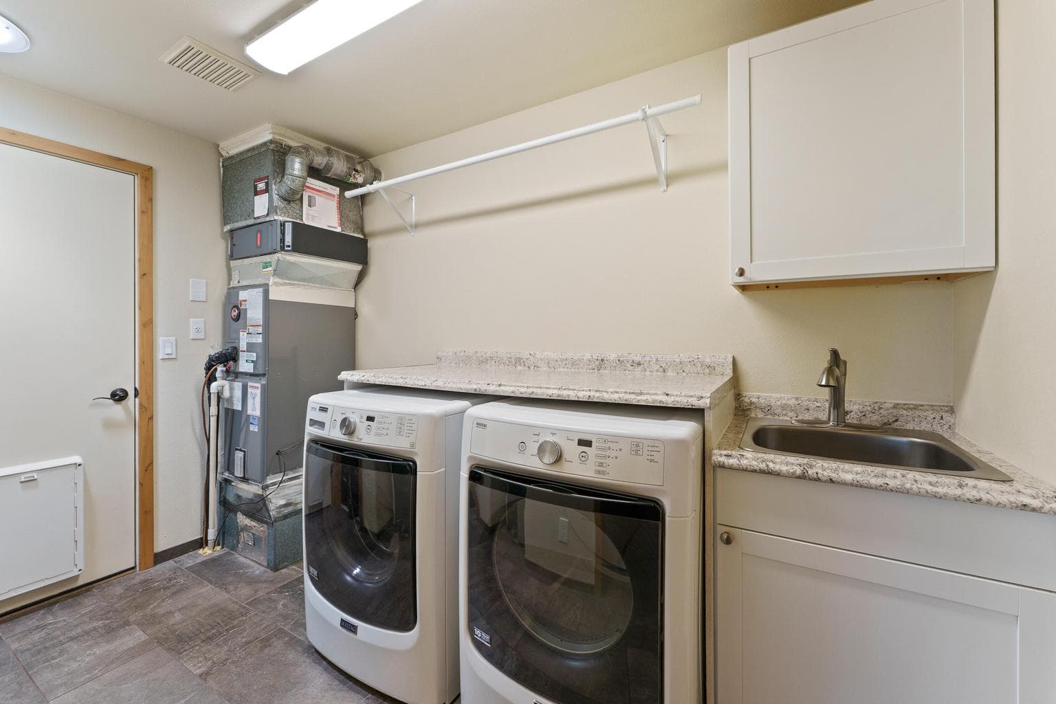 Laundry room (main level)