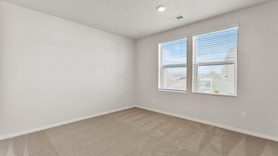 Photo of 61139 Splendor Lane 21 of 28