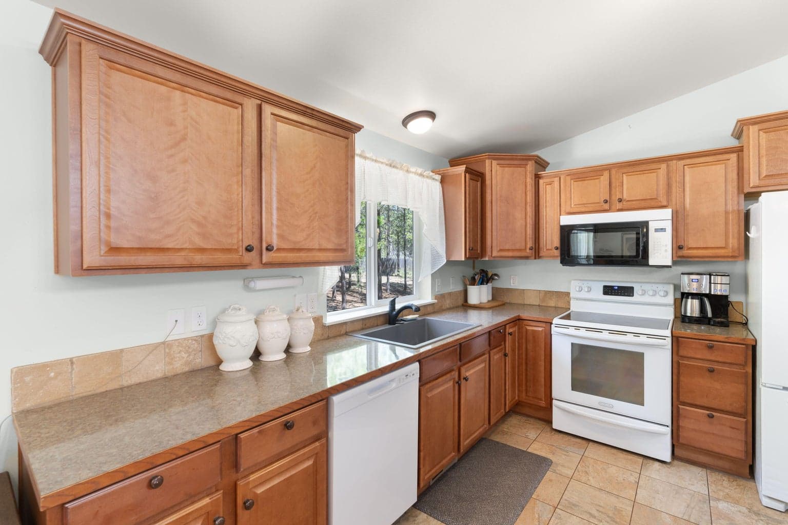 Photo of 14630 Bear Berry 9 of 24
