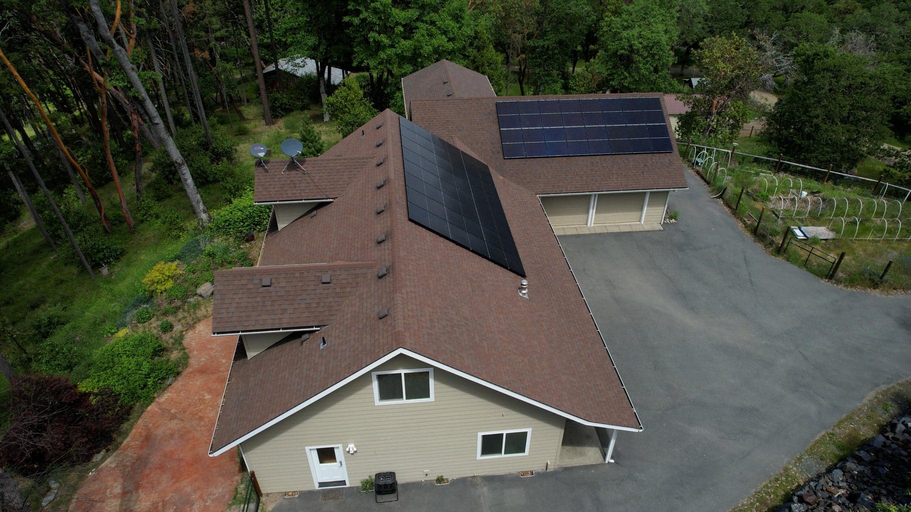 10523 Lower River, Grants Pass, 97526