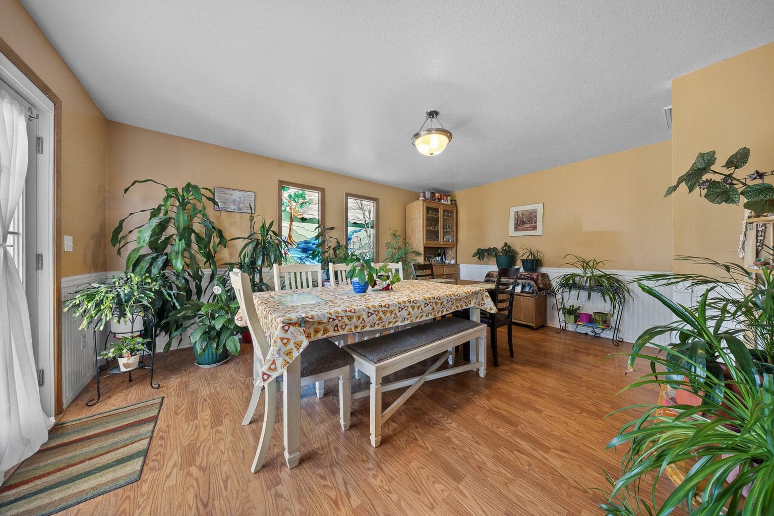 Photo of 5185 SE Iowa Avenue 16 of 37