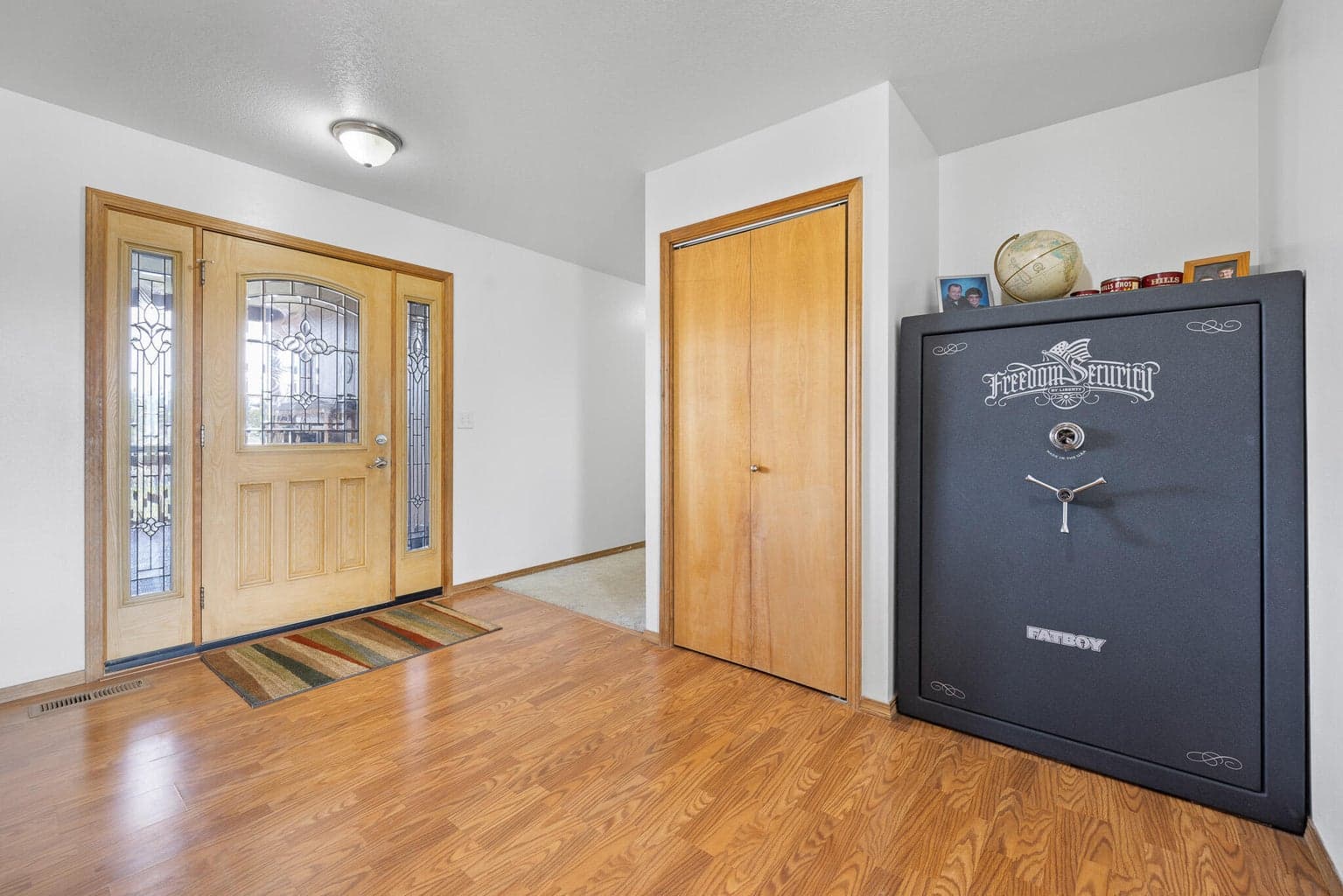 Photo of 5185 SE Iowa Avenue 11 of 37