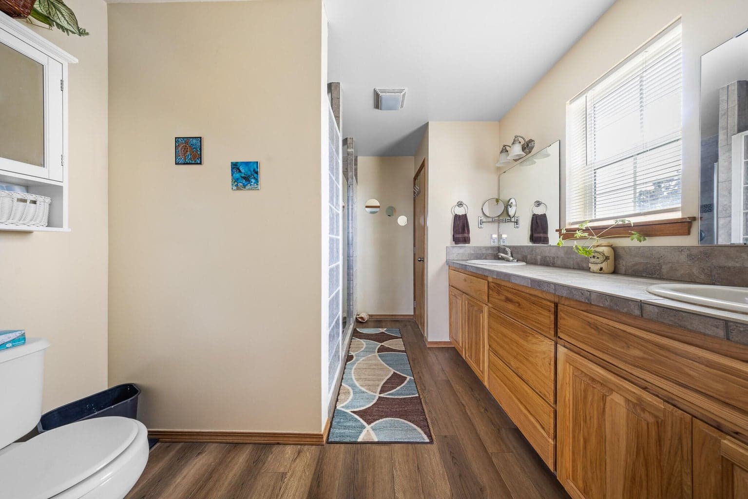 Photo of 5185 SE Iowa Avenue 24 of 37