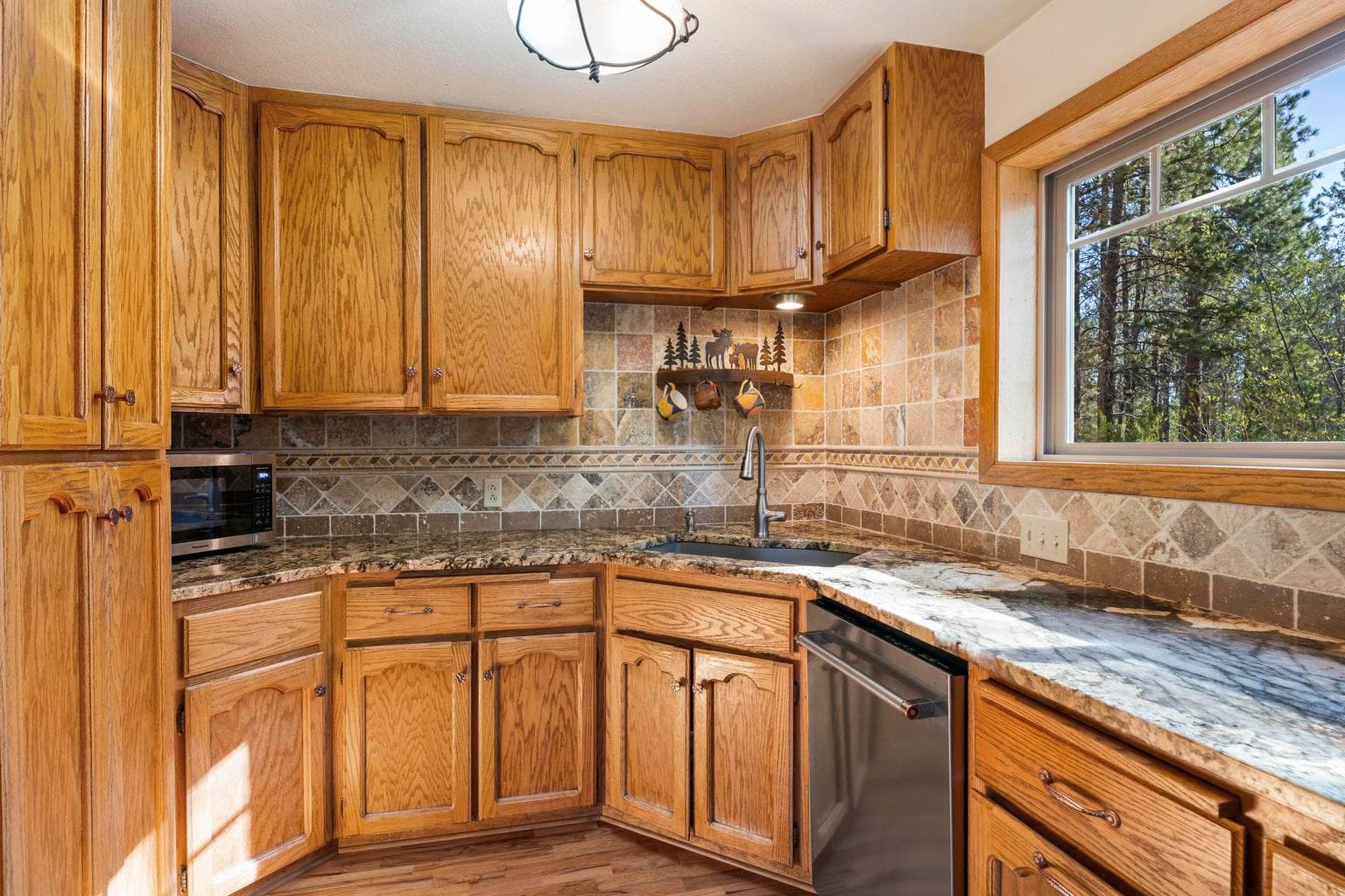 Photo of 56865 Gina Lane 10 of 32
