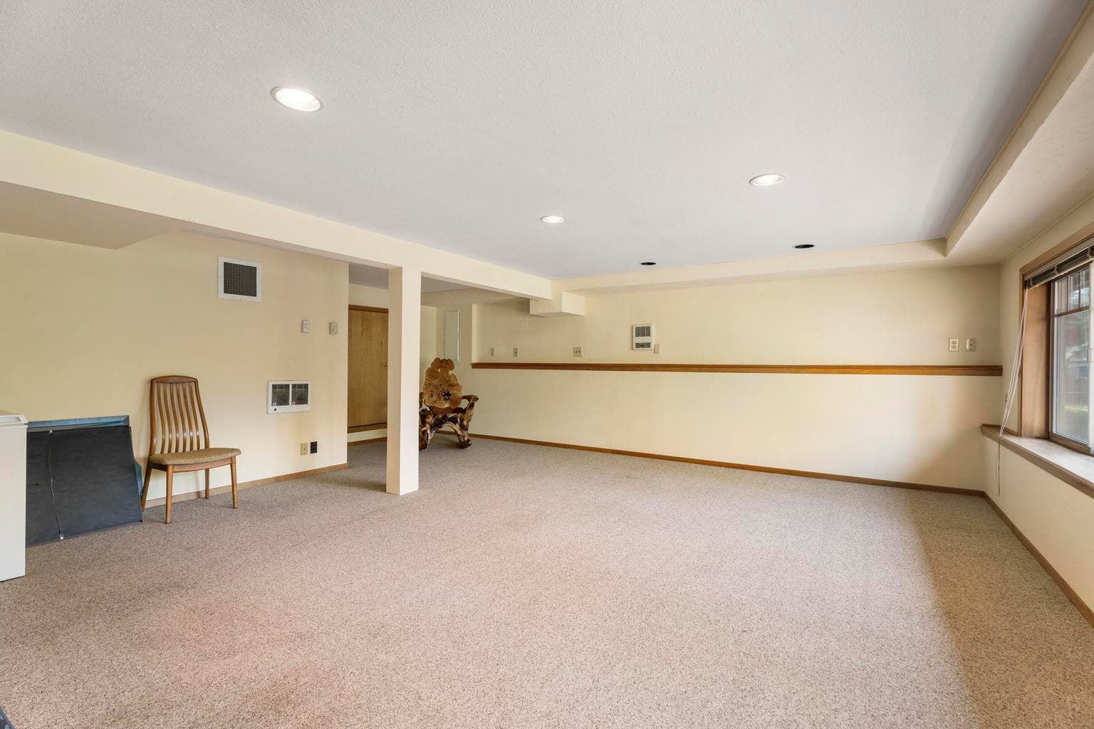 Photo of 56865 Gina Lane 17 of 32